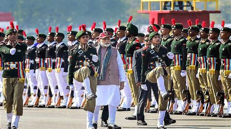 Pm Modi Inspects Guard Of Honour At Ncc Rally Video Dailymotion