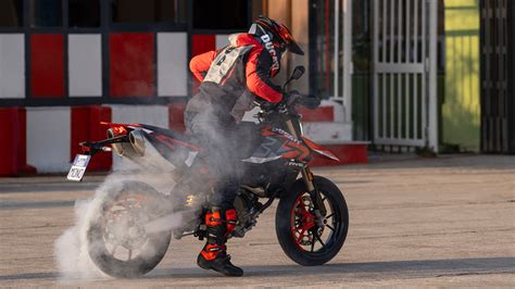 Nuova Hypermotard Mono Live Play Ride