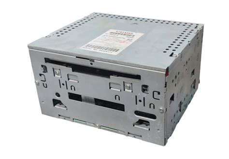 Mitsubishi Radio CD 8701A215 DY 6MW7U59