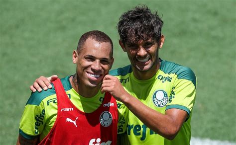 Flamengo Leila Pereira não desiste de Pedro e oferece Breno Lopes