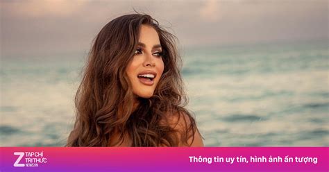 Thí sinh Hoa hậu Hòa bình ngã xuống bể bơi khi thi bikini Giải trí ZNEWS VN