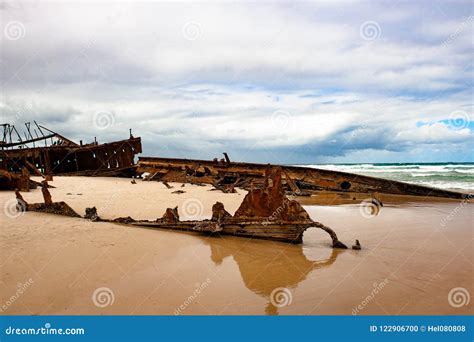 Shipwreck Maheno Fraser Island, Australia, Shipwreck and Dramatic Sky ...