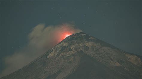 Guatemala eleva la alerta por la erupción del volcán de Fuego