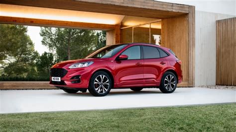 Nouveau Ford Kuga Le Suv Intelligent Et Connect Avec Motorisations