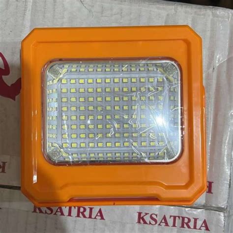 Promo LAMPU SOROT LED SOLAR SEL PORTABLE 50W 50 WATT PANEL SURYA