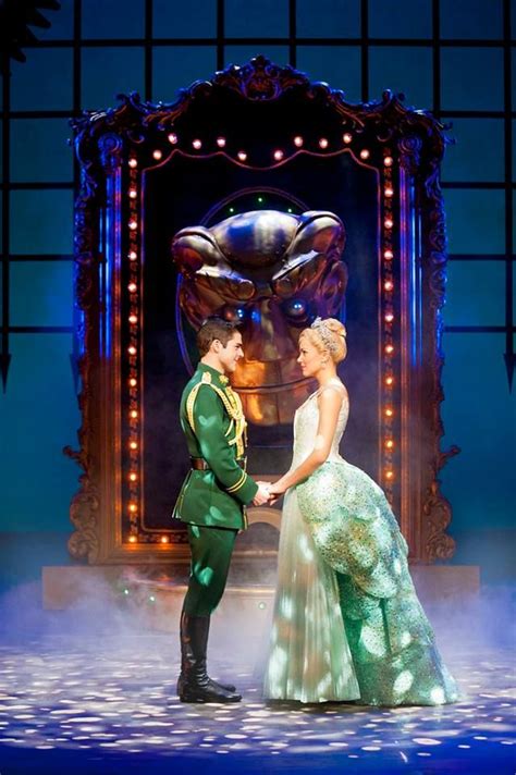 Wicked Fiyero And Glinda Wicked Musical Broadway Wicked Wicked