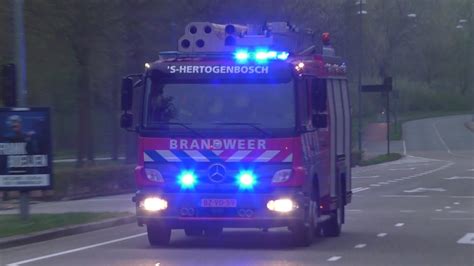 TS 21 2031 AL 21 2051 Brandweer S Hertogenbosch Politie Met Spoed