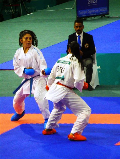 Guadalupe Quintal Gana Oro Para M Xico En Karate Enfoque Noticias