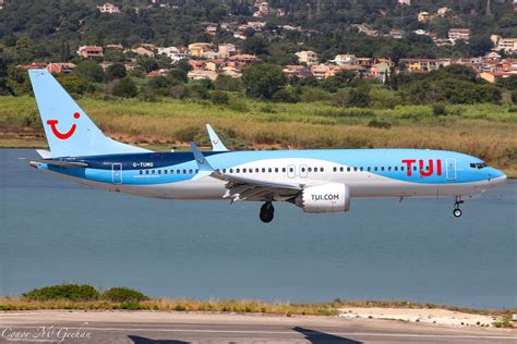 G TUMG TUI Airlines UK Boeing 737 MAX 8 CFU Conor McGeehan Flickr