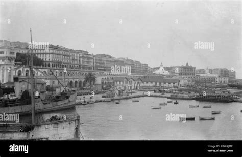 Algiers port hi-res stock photography and images - Alamy