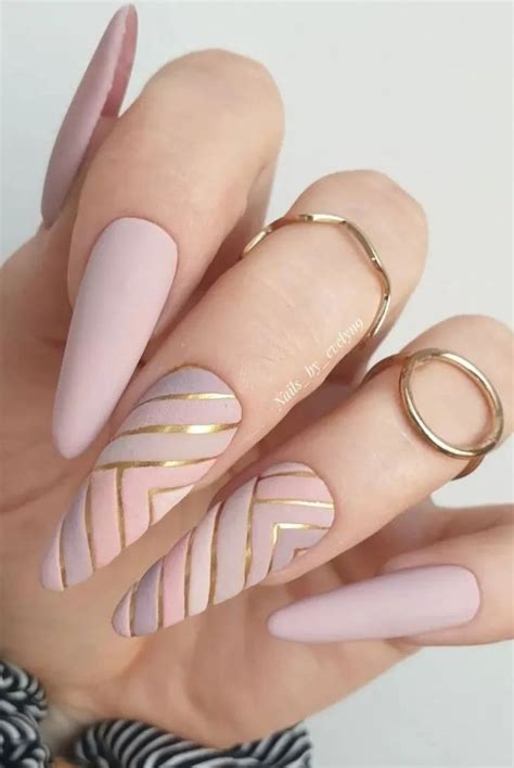 Pin By Jeorgina Velasco On Sparkly Nails In Long Nails Nude Nails Simple Nails