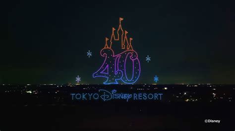 夜空にディズニーキャラ ランド40周年でドローンショー 全国3カ所の花火大会 千葉日報オンライン