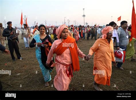 Allahabad sangam hi-res stock photography and images - Alamy