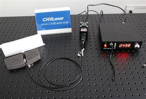 808nm 2W Fiber Coupled Laser With Power Supply