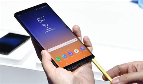 Galaxy Note 9 Looks Dull Compared To This New Samsung Smartphone