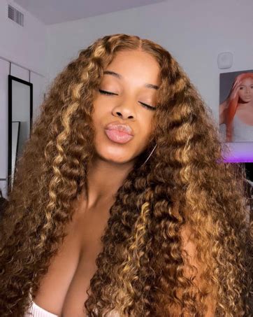 Amazon AUROO Honey Blonde Highlight Deep Wave Bundles Human Hair