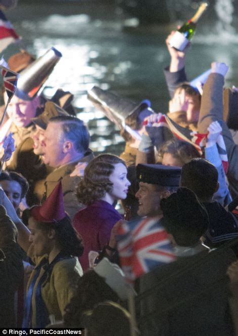 Let S Party Like It S 1945 Ve Day Returns To Trafalgar Square For Controversial Film That