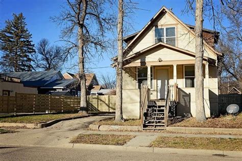 814 2nd Ave NW, Minot, ND 58703 | 12 Photos - Movoto