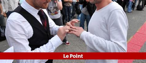 Mariage gay travail de week end pour les députés manifs pour les opposants Le Point