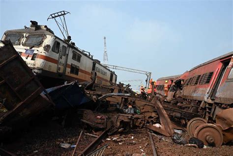 288 Dead Hundreds Hurt In India Horror Rail Crash Uca News