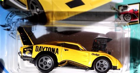 HOT WHEELS DODGE CHARGER DAYTONA TOONED TREASURE HUNT