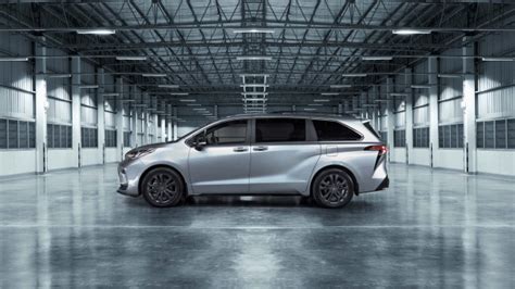 Toyota Sienna 2023 Trims