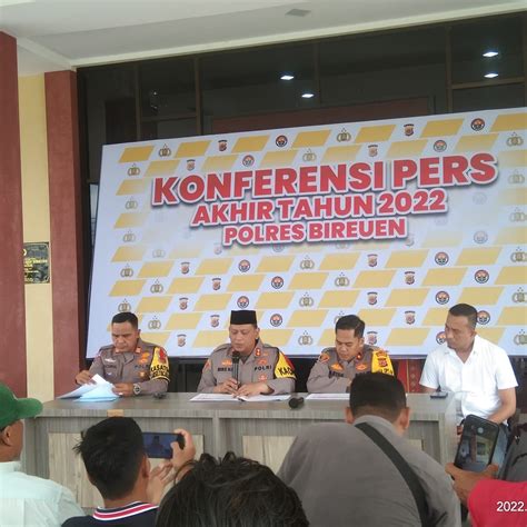 Polres Bireuen Gelar Konferensi Pers Akhir Tahun Ini Kasus Kasus Yang