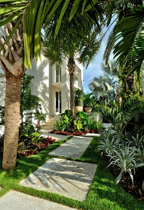 Jones Residence Tropical Landscape Miami By Craig Reynolds