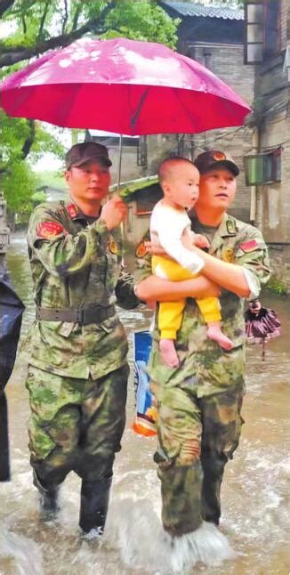 福建多地发生洪涝和地质灾害，民兵奔赴现场展开抢险救援 大陆军事 华夏经纬网