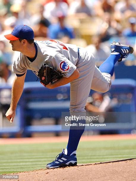 Mark Prior Cubs Photos and Premium High Res Pictures - Getty Images