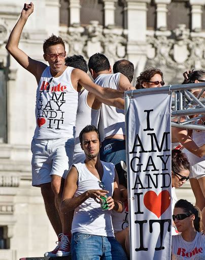 El blog de Felipillo Matavispas Día internacional del orgullo gay