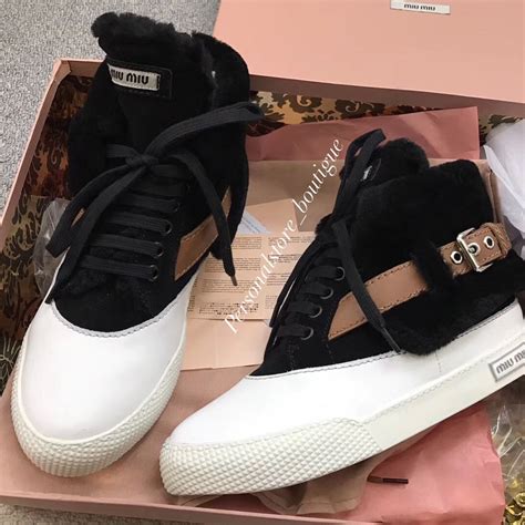 Ваши заказы. Стильные меховые сникеры Miu Miu | Sneakers nike, Nike air ...
