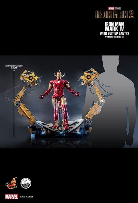 HOT TOYS QS IRON MAN IRON MAN MARK IV WITH SUIT UP GANTRY TH SCALE COLLECTIBLE SET