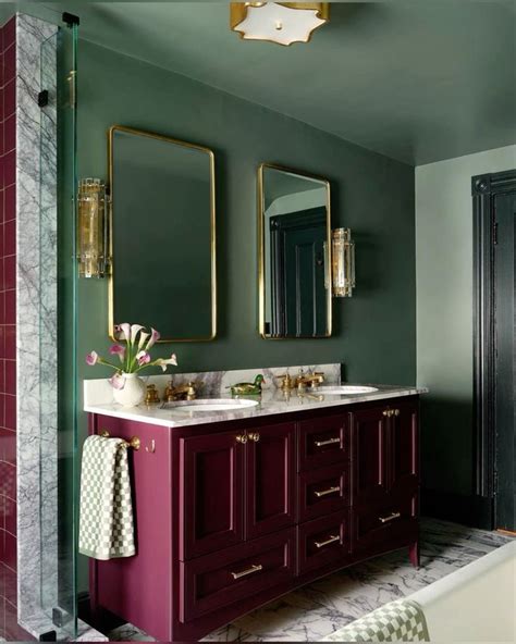 Stylish Purple Bathroom Ideas