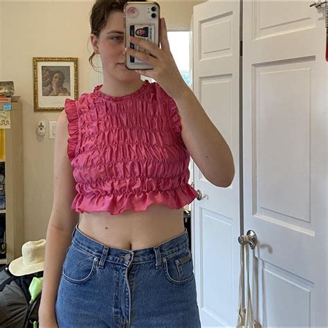 Super Fun Hot Pink Textured Ruched Cropped Tank Top Depop