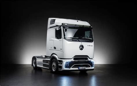 Mercedes Benz Eactros A Breakthrough In Electric Mobility For Long