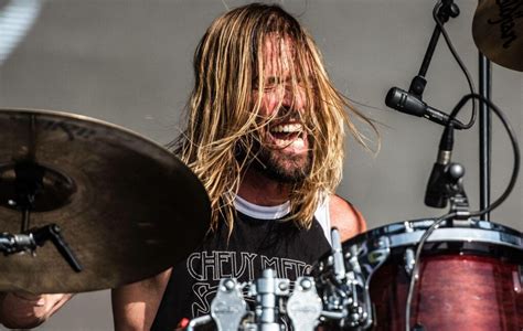 Foo Fighters To Hold Taylor Hawkins Tribute Shows In London And La