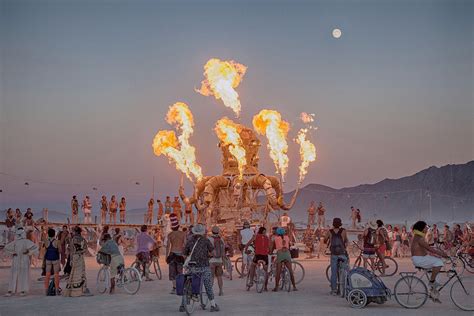 Burning Man La Historia De C Mo Este Festival Se Convirti En Destino