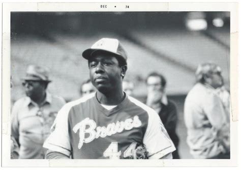 Today Hammerin Hank Aaron Is Home Run King In 1974 Beating The Babe