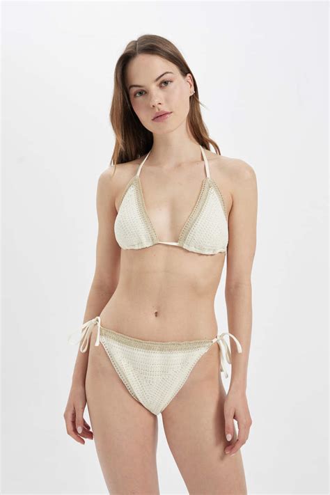 Ekru Kad N Fall In Love Regular Fit Triko Gen Bikini St