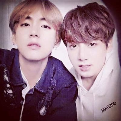 História O primeiro Amor do popular é um bolsista VKook Taekook O