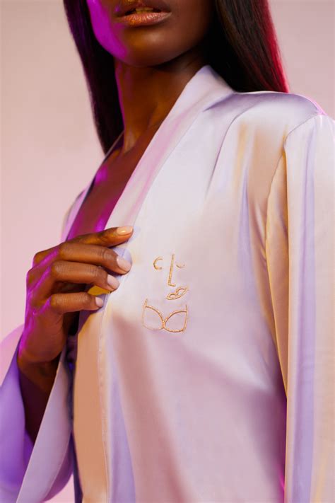 Rihanna Designed A Savage X Fenty Lingerie Capsule To Benefit Her Foundationand Everything S