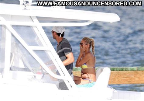 Anna Kournikova Sport Woman Yacht Bikini Showing Tits Famous Nude Scene