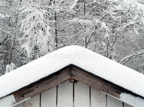 Snow on roof stock image. Image of snowed, snowfall, calm - 13443693