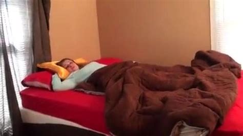 Playing With Feet Porn Videos