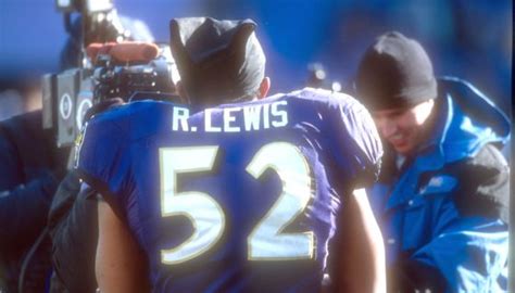 Ray Lewis' Son, Ray Lewis III, Dies At 28