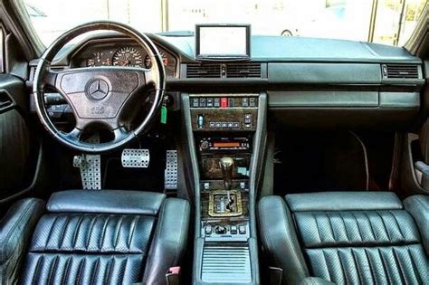 Mercedes-Benz w124 salon interior | Benz, Mercedes benz, Mercedes benz ...