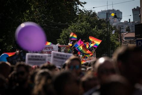 Fotogaleria Marcha Lgbti Pintou Lisboa As Cores Do Arco Ris