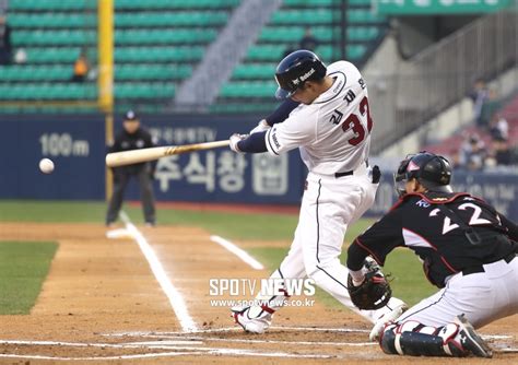 스포츠타임 시선 김재환 3할 재진입에 담긴 특별한 의미