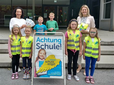 Mehr Verkehrssicherheit für Kinder Aktion Schutzengel in